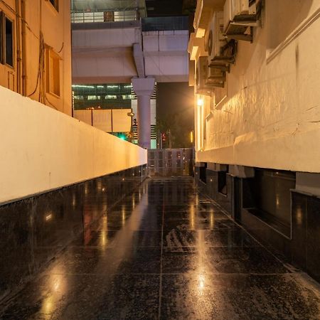 Lime Boutique B&B Gk-1 At Kailash Colony Metro , Greater Kailash Near Eros Hotel Nehru Place New Delhi Exterior photo
