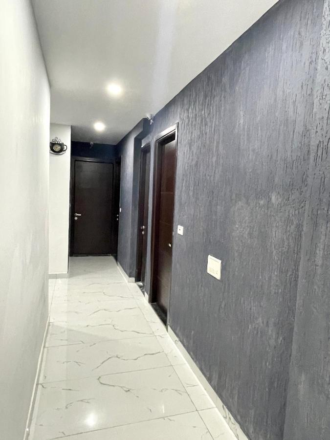 Lime Boutique B&B Gk-1 At Kailash Colony Metro , Greater Kailash Near Eros Hotel Nehru Place New Delhi Exterior photo