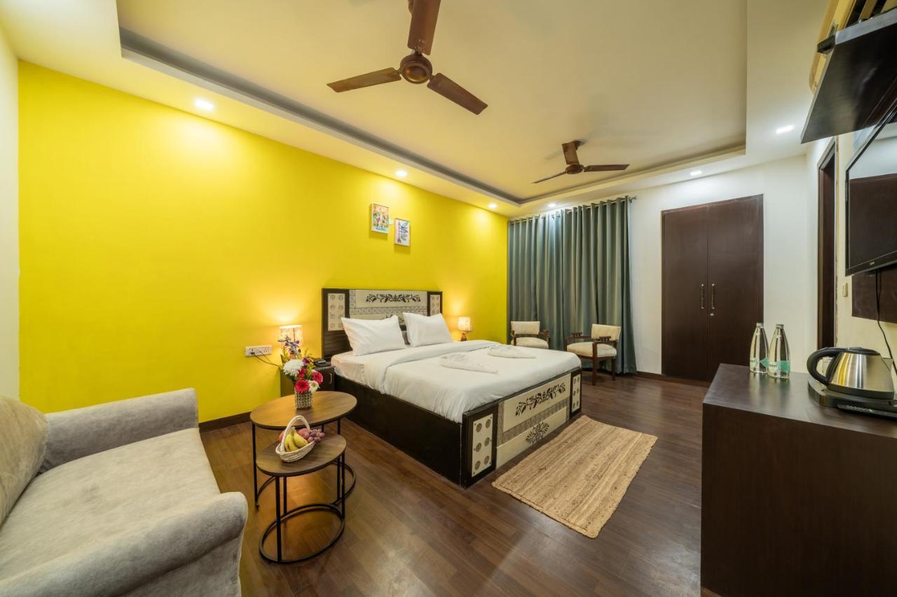 Lime Boutique B&B Gk-1 At Kailash Colony Metro , Greater Kailash Near Eros Hotel Nehru Place New Delhi Exterior photo