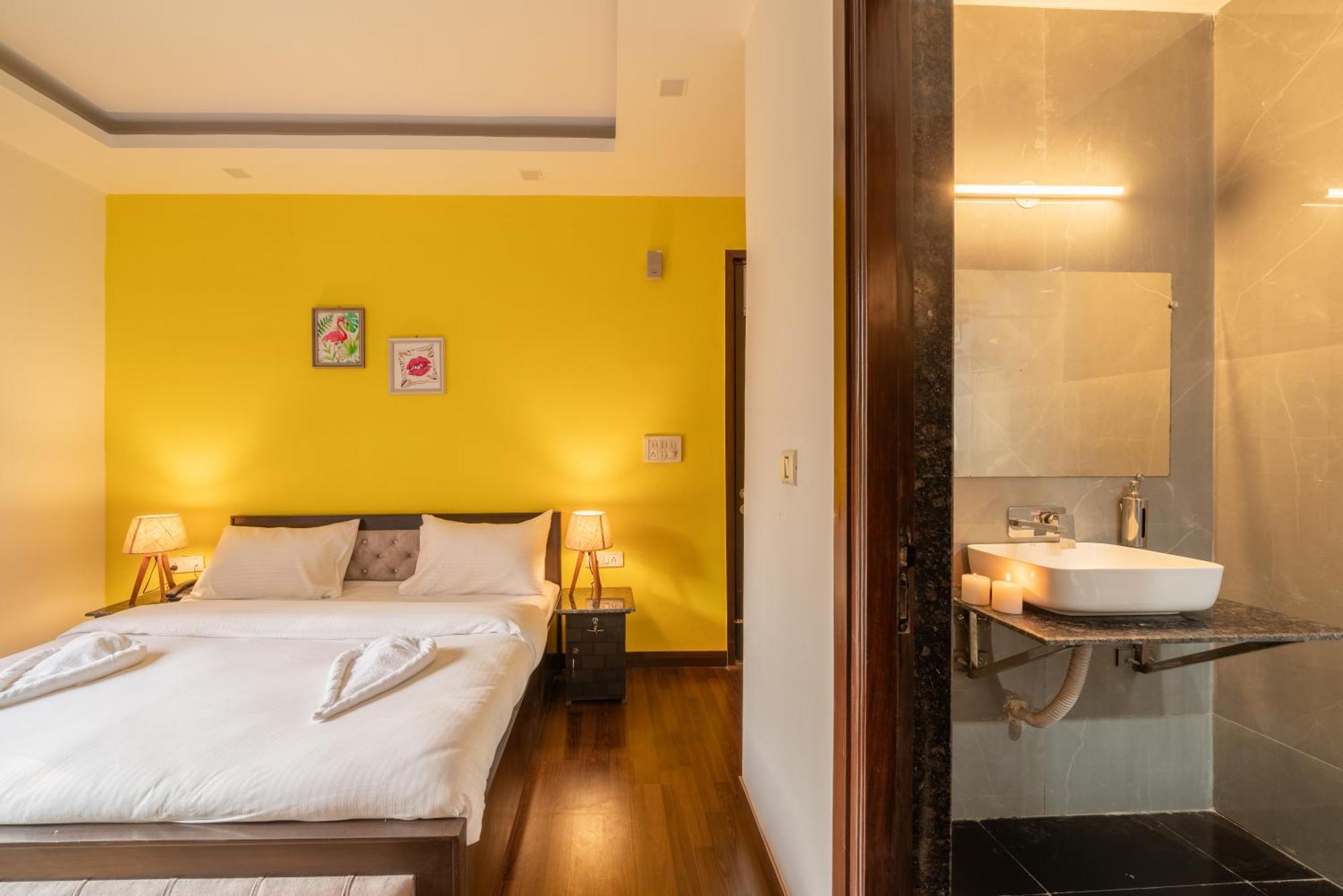 Lime Boutique B&B Gk-1 At Kailash Colony Metro , Greater Kailash Near Eros Hotel Nehru Place New Delhi Exterior photo