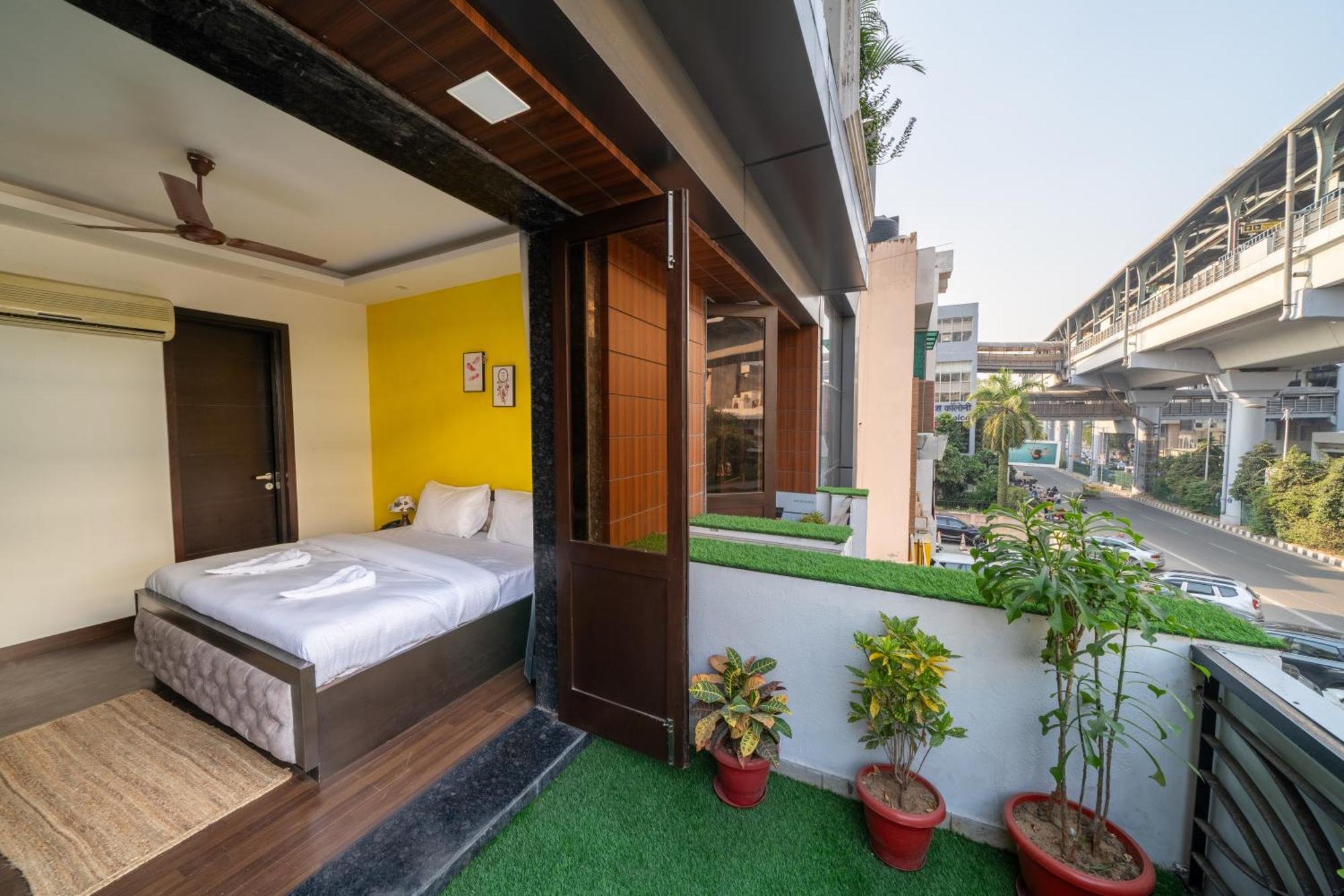 Lime Boutique B&B Gk-1 At Kailash Colony Metro , Greater Kailash Near Eros Hotel Nehru Place New Delhi Exterior photo
